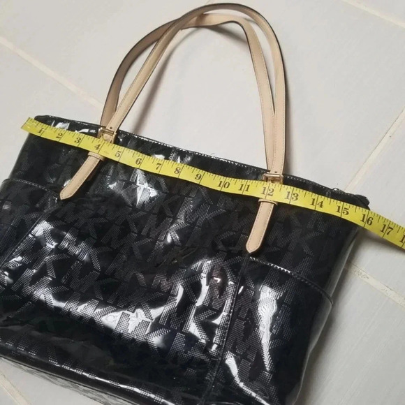MICHAEL Michael Kors Black Signature Mirror PVC / Leather East West Zip Tote - Picture 13 of 16